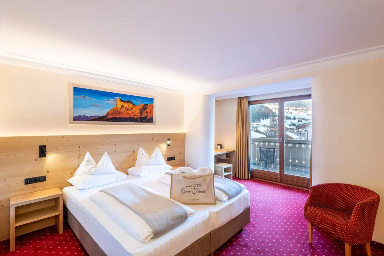 Hotel Gran Fanes Corvara Exteriör bild